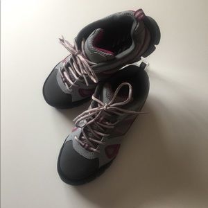 Aggressor Steel Toe  Safety Shoe NWOT, Size 7.5